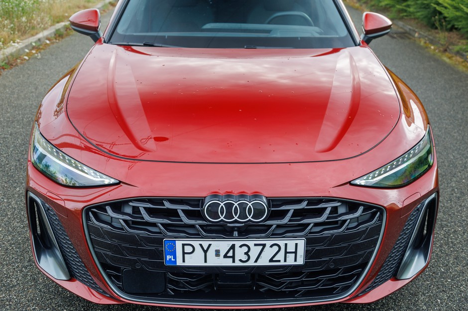 Audi A6 C9