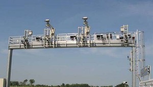 Kamery na drogach postrachem piratów