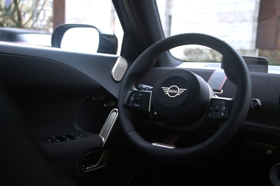Mini Aceman SE