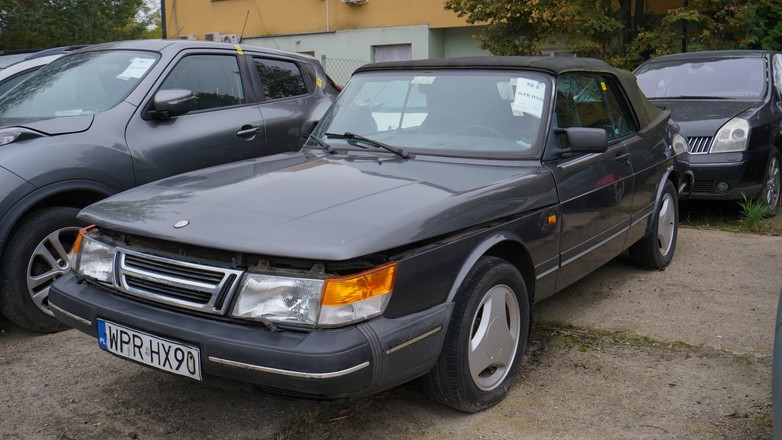SAAB 900 kabrio może zostać sprzedany za 26 tys. zł