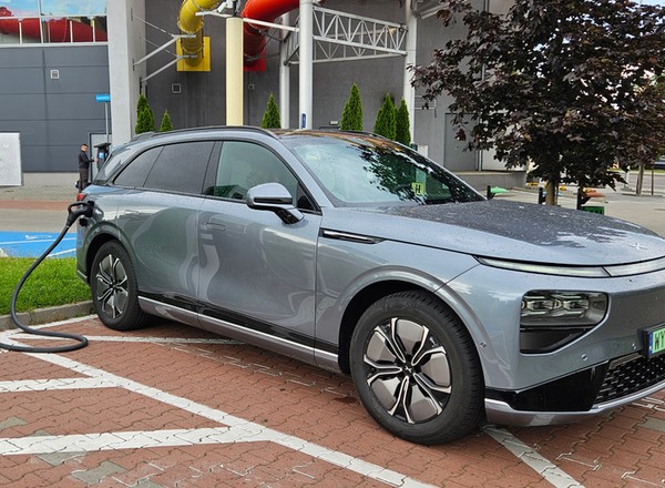 Nie będzie dopłat do chińskich elektryków? Nowy zapis w programie NaszEauto
