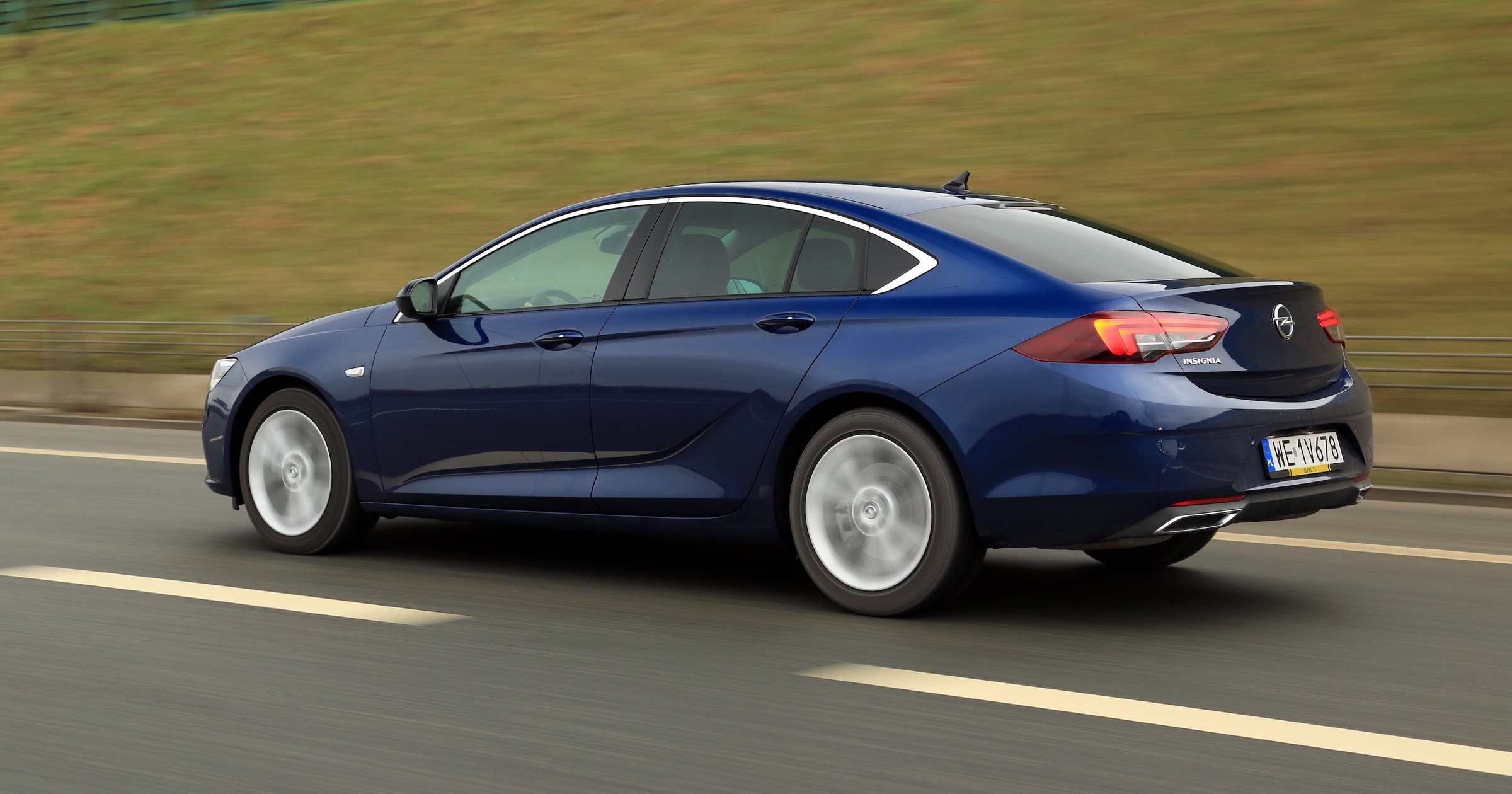 Opel Insignia II to relatywnie tanie auto. Dlaczego?