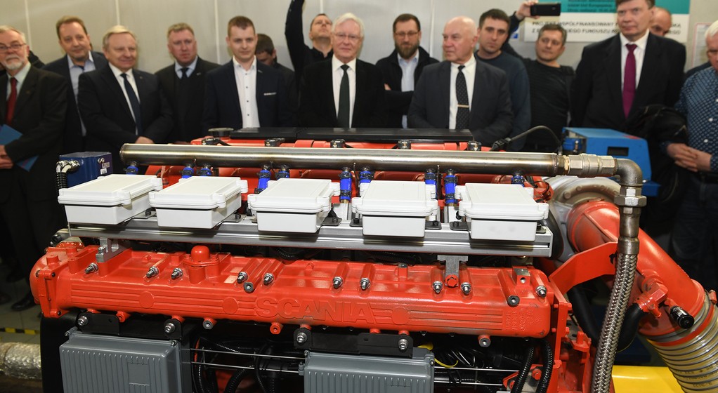Silnik wodorowy Scanii opracowany na Politechnice Krakowskiej
