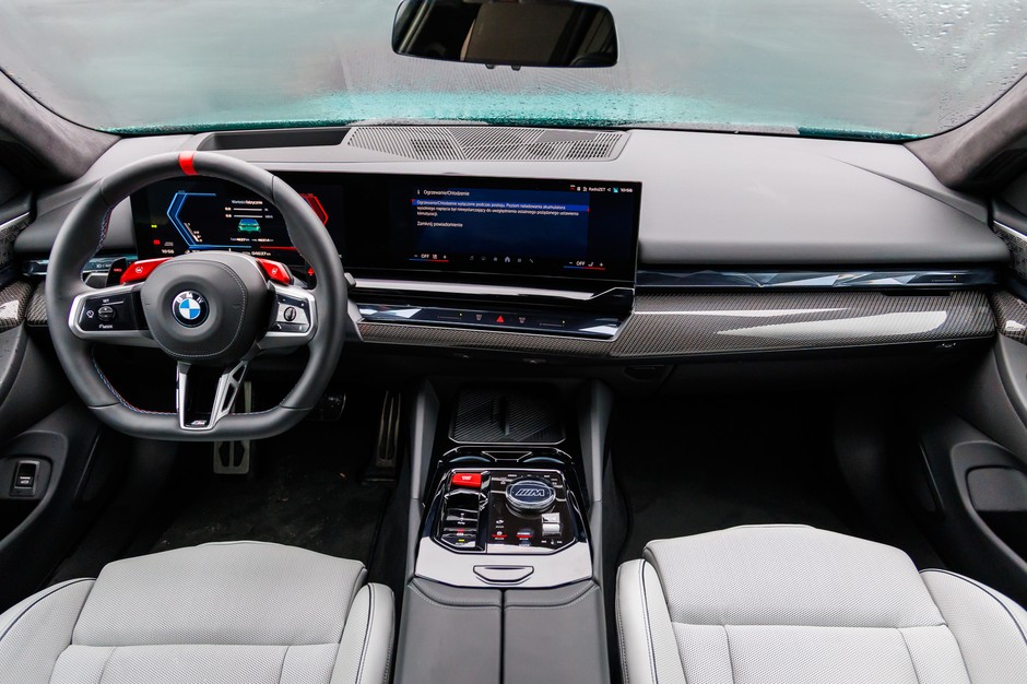 2025 BMW M5 G90