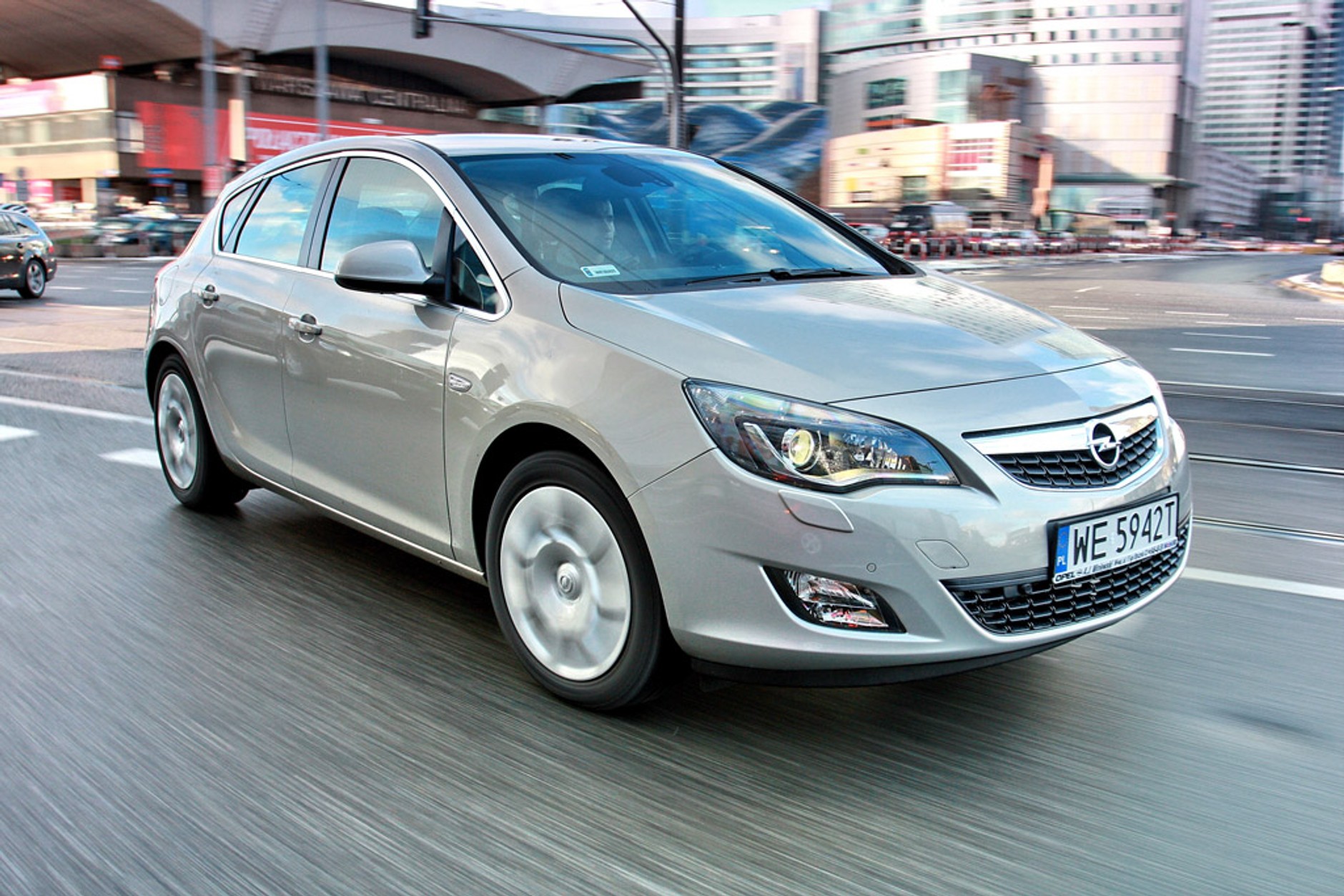 Co wybrać? Komfortowego Focusa czy seksowną Astrę