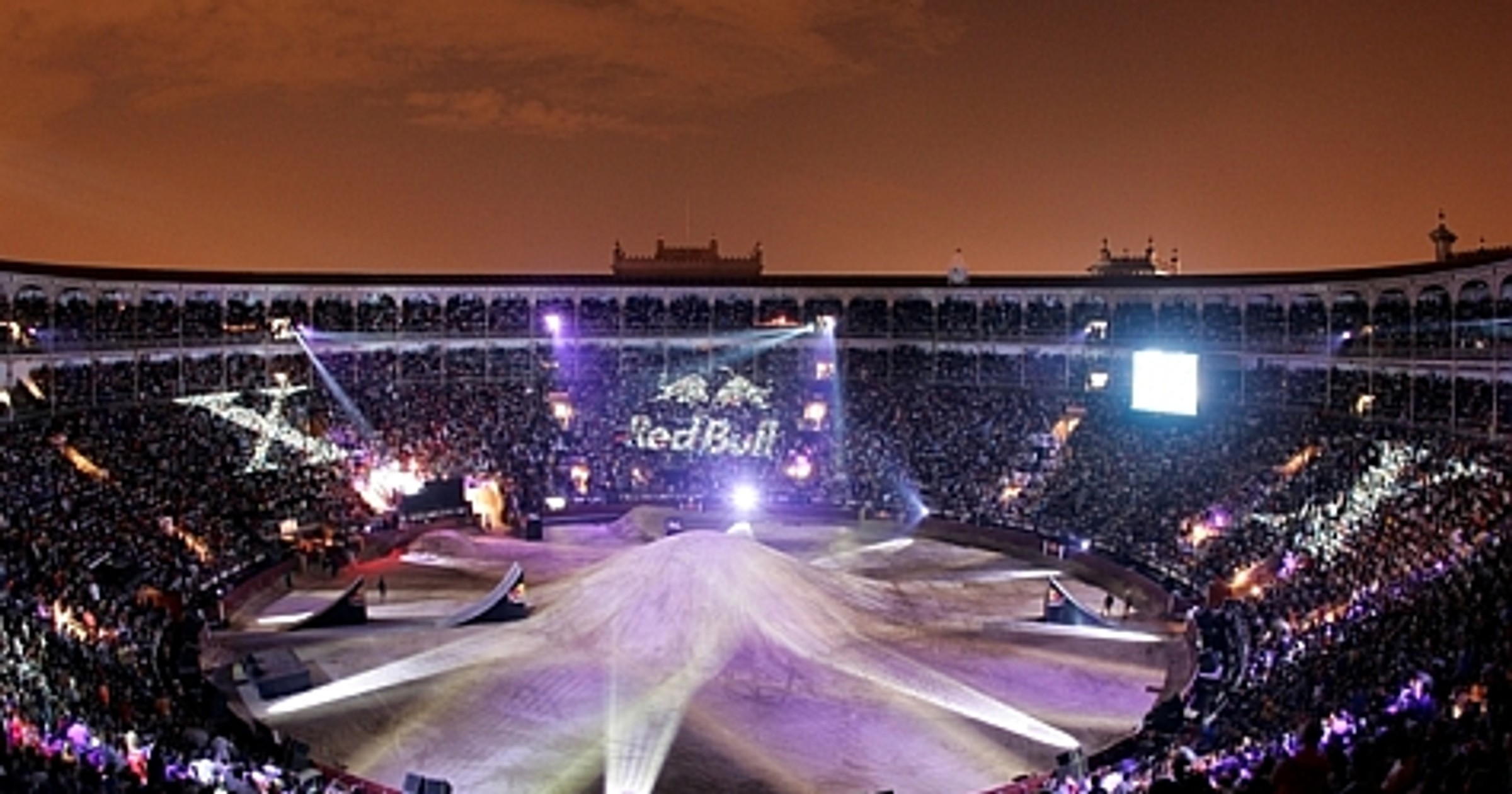 Już można kupić bilety na finał Red Bull X-Fighters w Warszawie