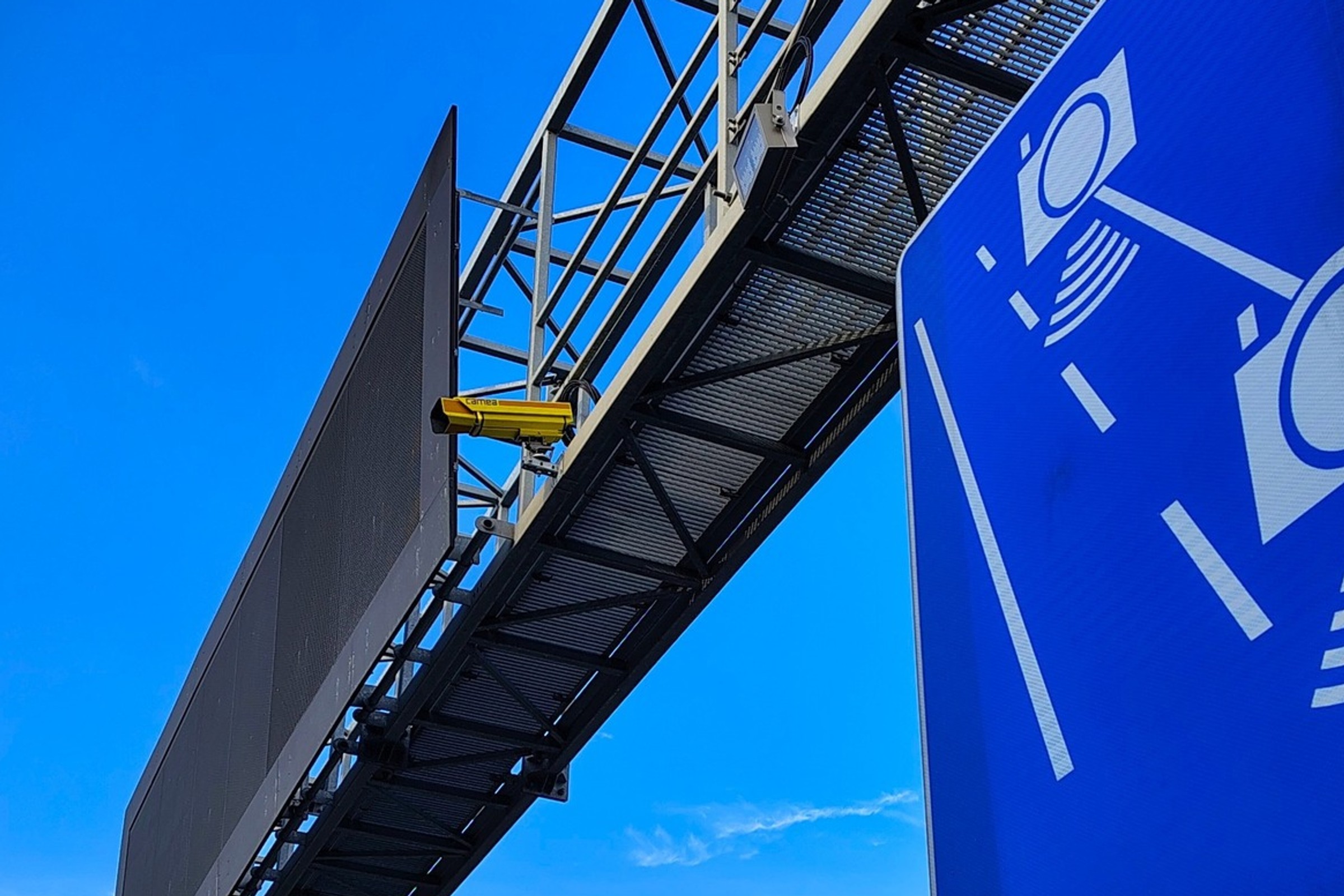 Te fotoradary i odcinkowe pomiary prędkości już działają. W listopadzie uruchomili aż 10 takich miejsc