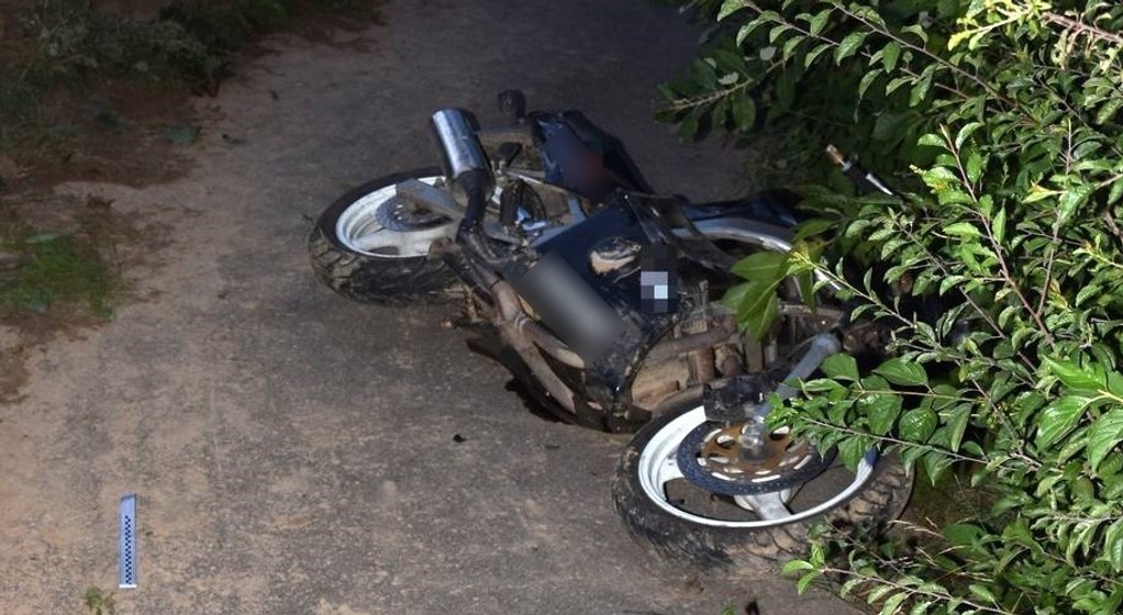 Pościg policyjny za 17-letnim motocyklistą w Starym Pożogu (województwo lubelskie; lipiec 2024 r.)