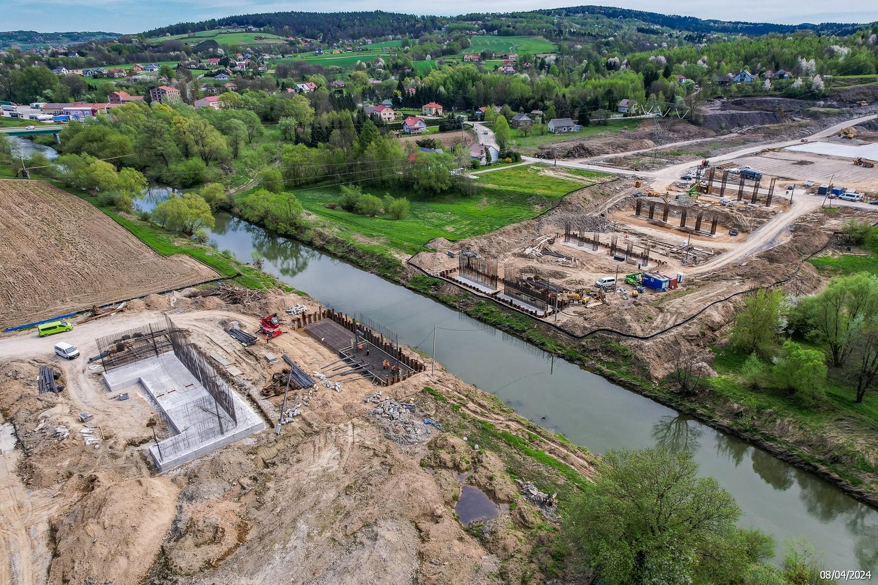 Trwają prace przy budowie drogi ekspresowej S19 Babica — Jawornik