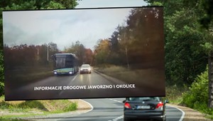 Cudem uniknął wypadku. Musiał jednak poświęcić auto 