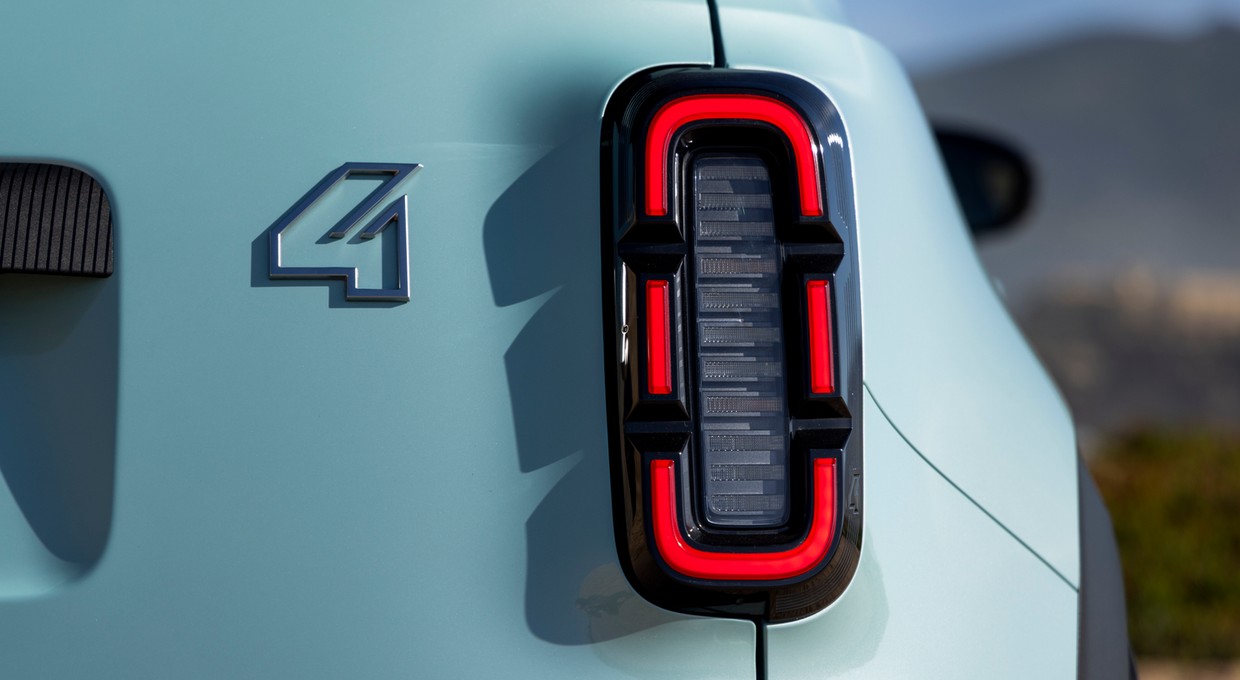 Cały świat pokochał Renault 4. Następca też ma być jak szwajcarski scyzoryk