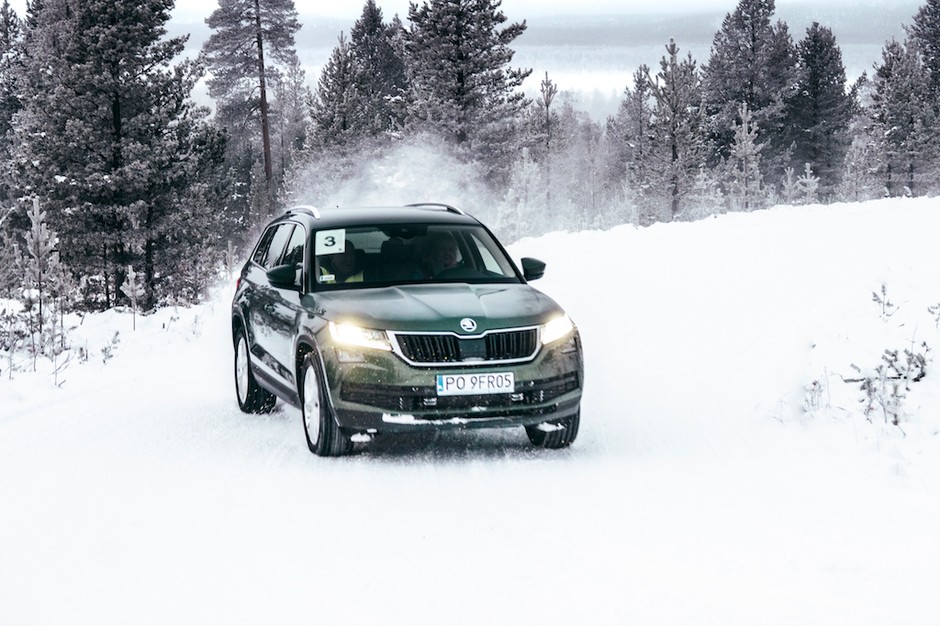 Skoda 4x4 – jazda na lodzie i śniegu