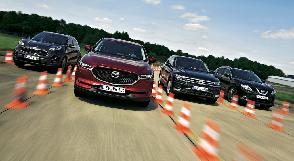 Nowa Mazda CX-5 kontra Kia Sportage, Nissan Qashqai i VW Tiguan