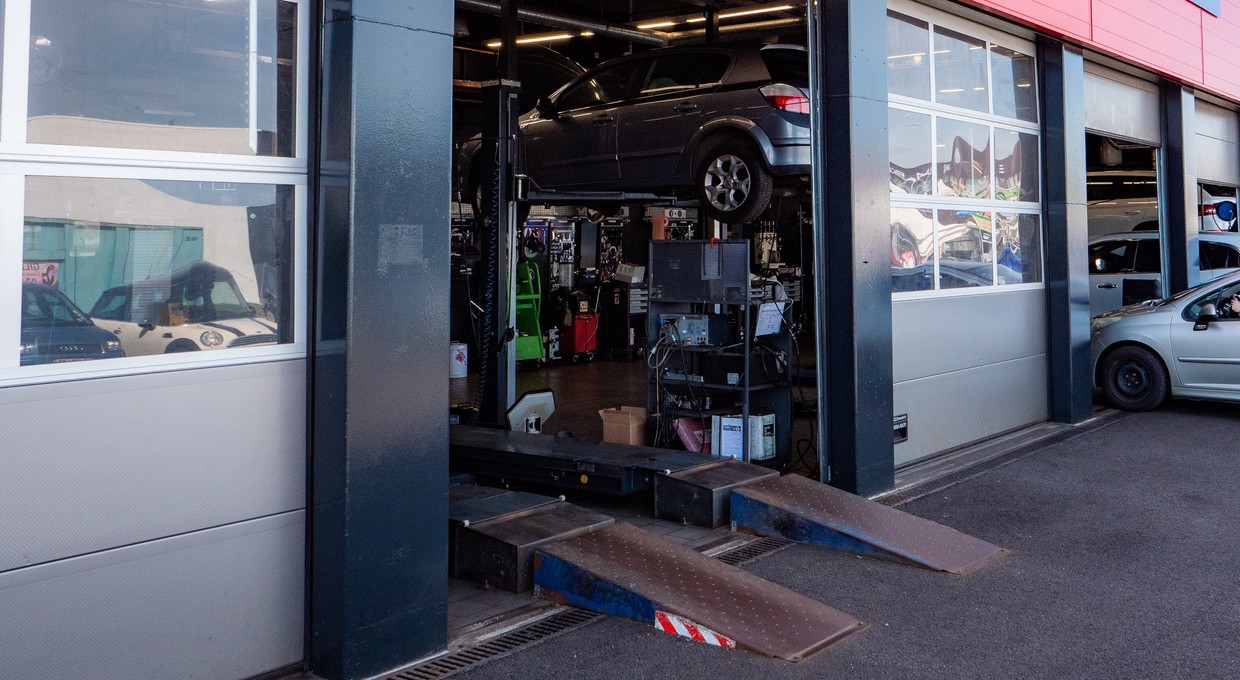 Pan Tomasz o mało nie przejechał pieszej. "Zrobiło mi się gorąco"