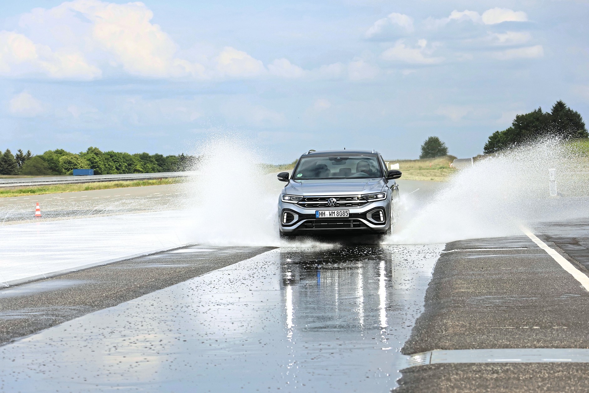 Test opon całorocznych do SUV-ów 2025