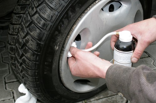 Łatka w spreju - osobisty wulkanizator