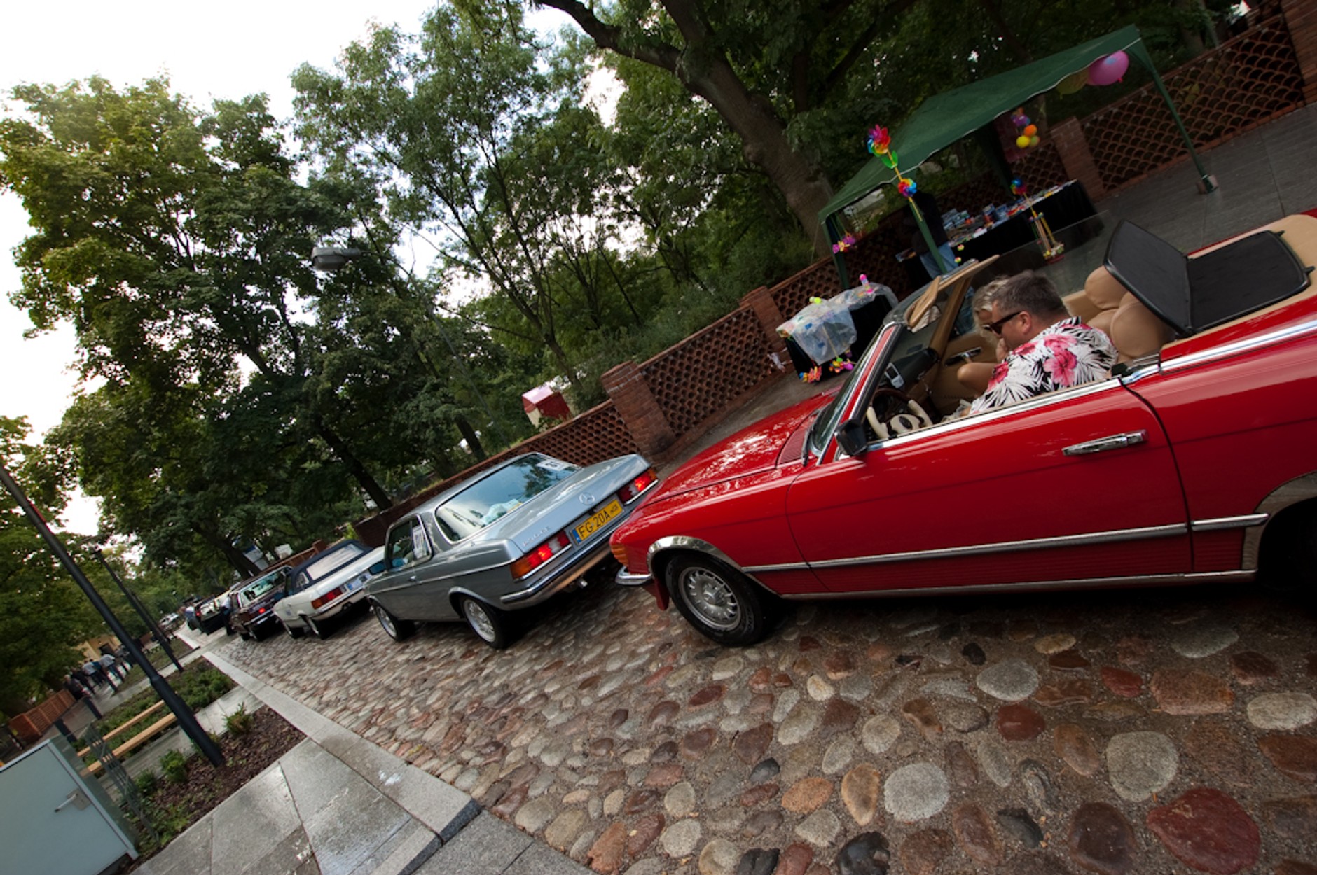 Klasyczne Mercedesy w Wilanowie