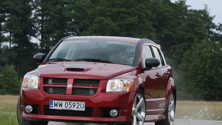 Dodge Caliber SRT4 - Uliczny wojownik