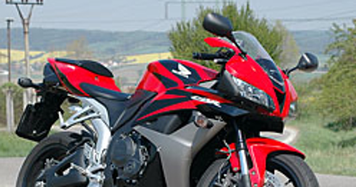 Honda CBR600RR: walka o medal