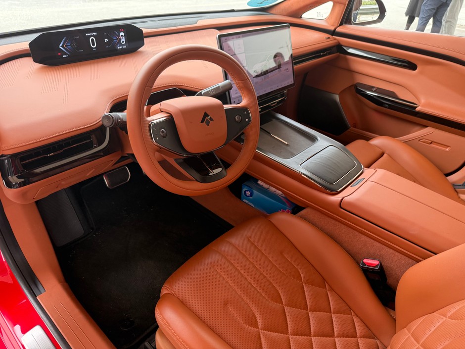 Hyptec GT – wnętrze
