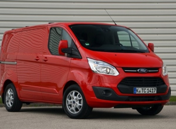 Ford Transit: powiew świeżości razy dwa
