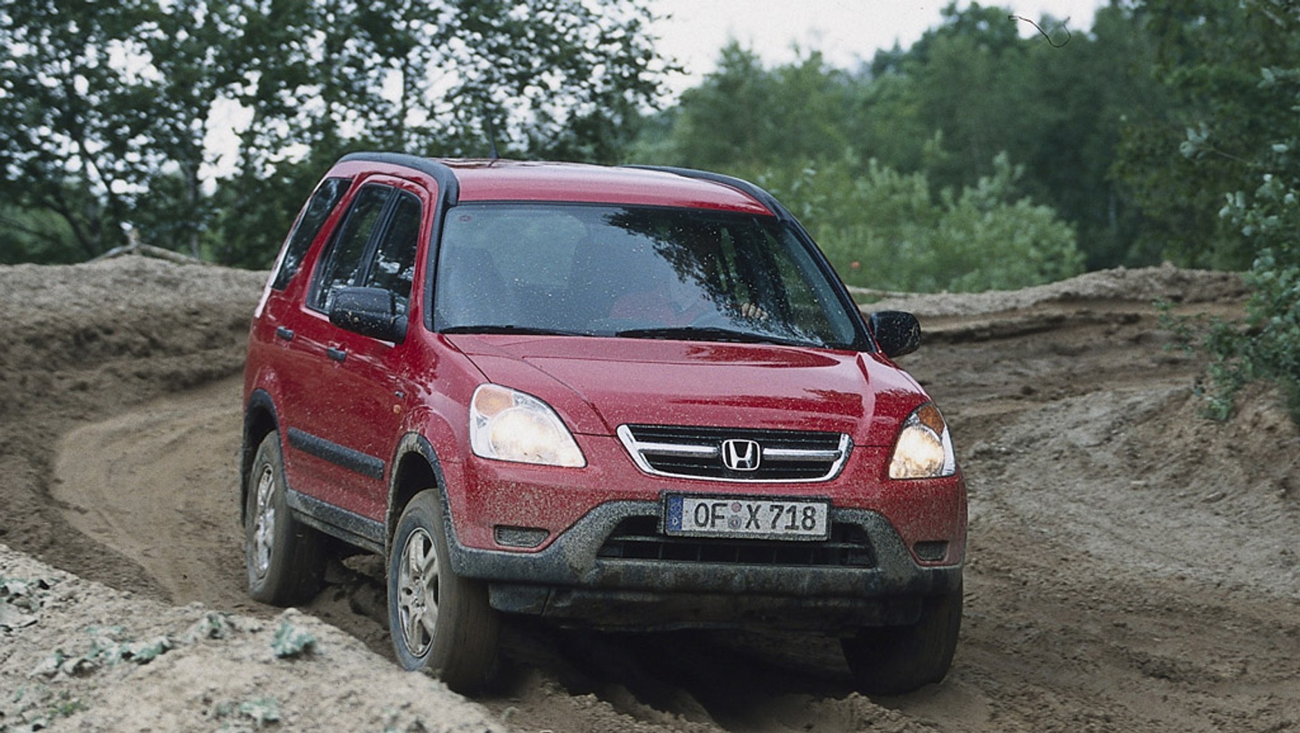 Honda CR-V kontra Freelander i Toyota RAV4: sposoby na tanią jazdę z napędem 4x4