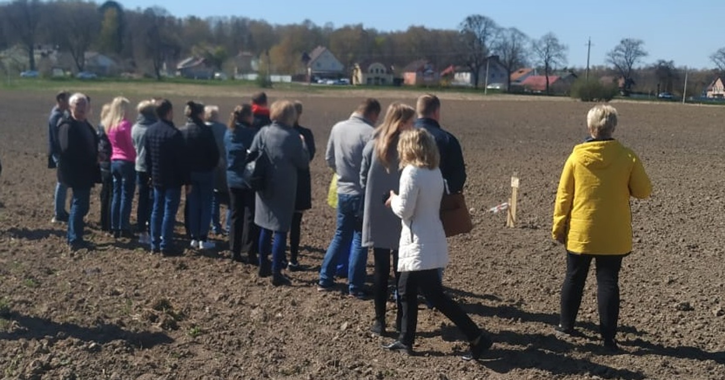 Avtotor rozdaje pracownikom ogródki działkowe