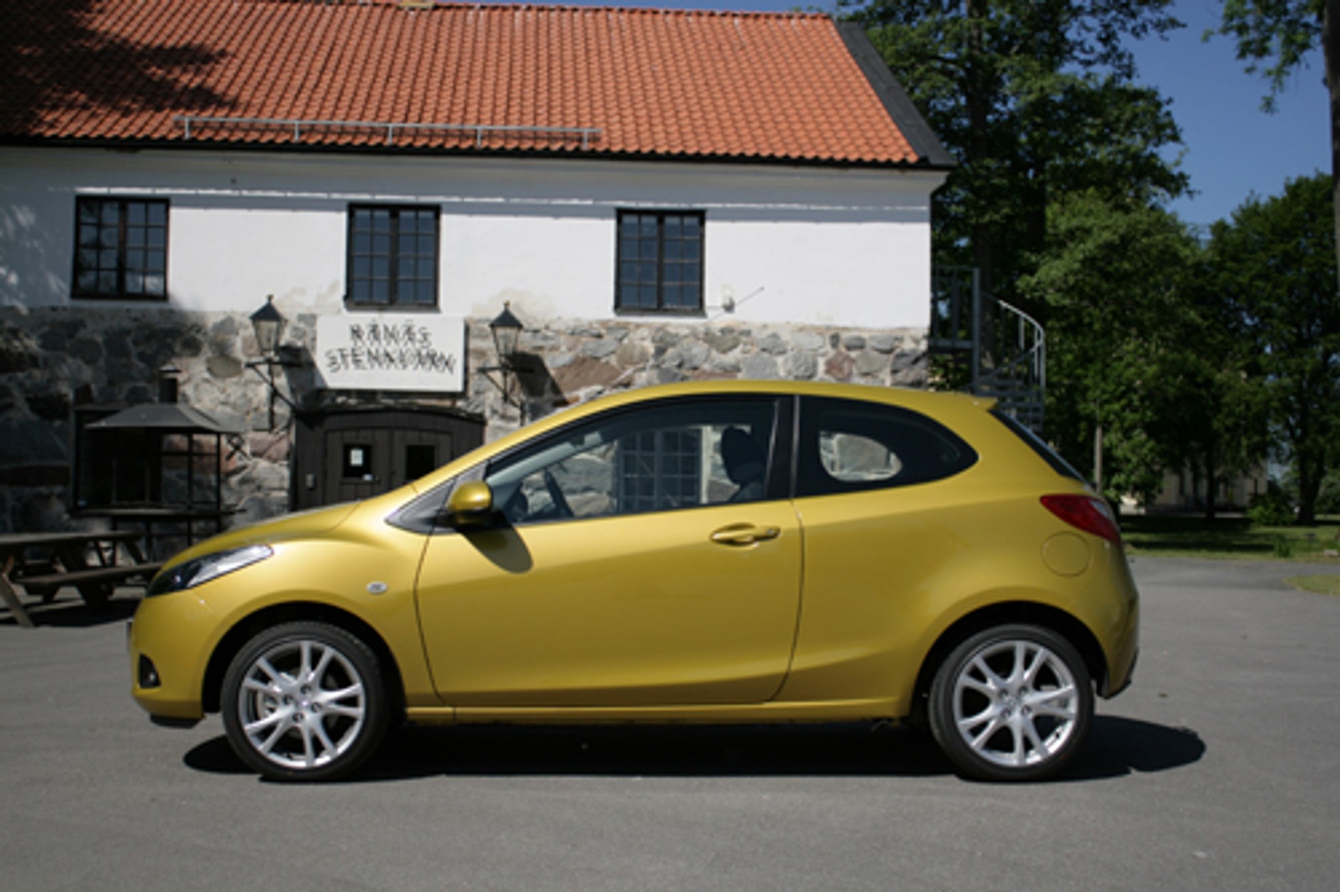 Mazda 2 - dwójka z trójką