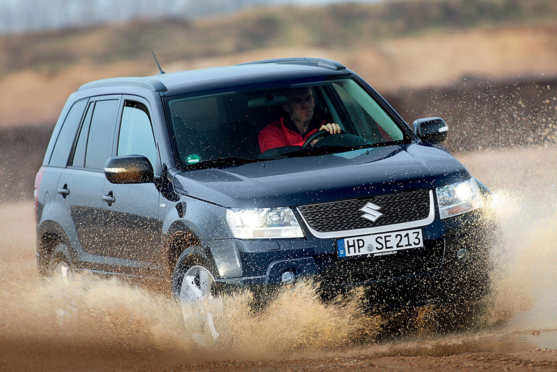 Suzuki Grand Vitara kontra Mitsubishi ASX i Skoda Yeti: kompaktowe terenówki na start