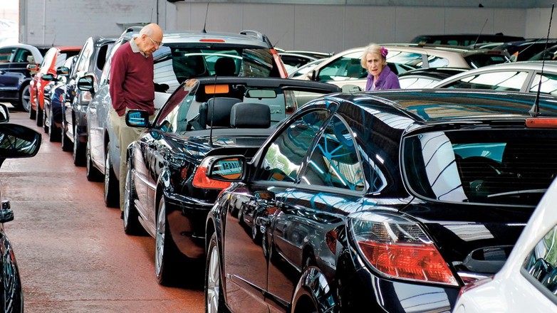 Komisy, place i molochy - mnóstwo ofert, ale...