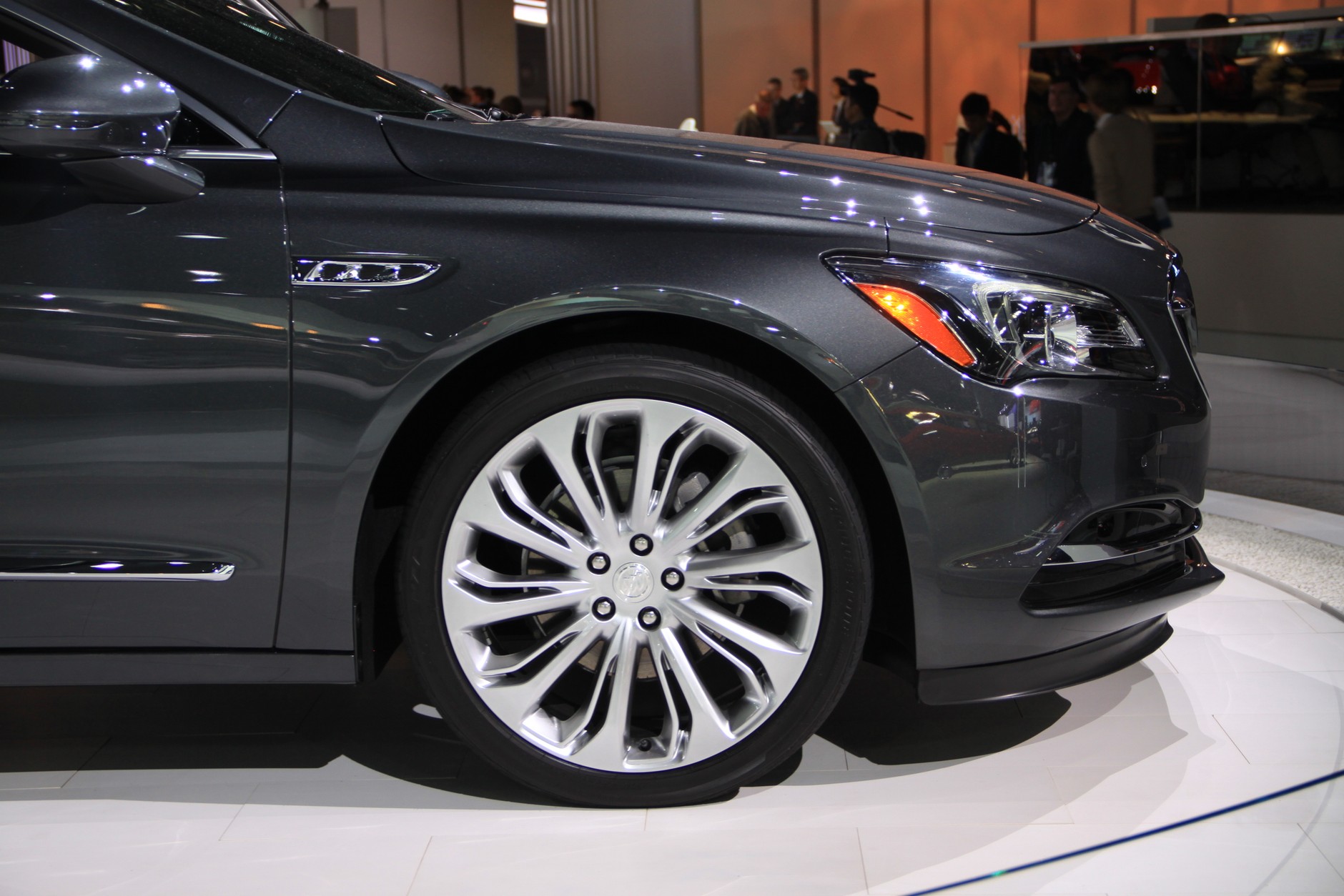 Buick LaCrosse (Detroit 2016)