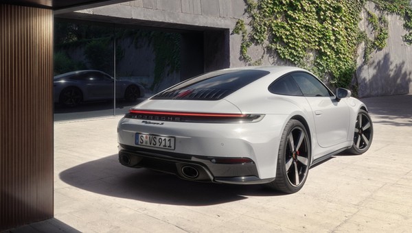 Porsche 911 Carrera S wraca na rynek. Jest wyraźnie mocniejsze