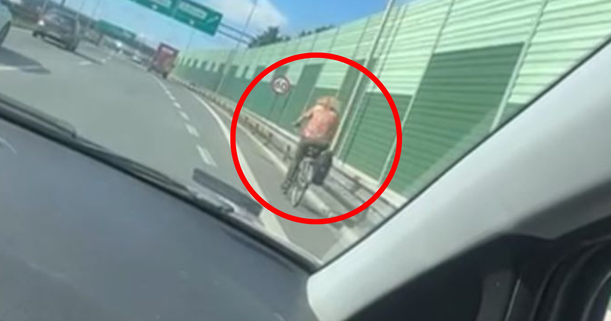 Rowerzyści na obwodnicy Trójmiasta
