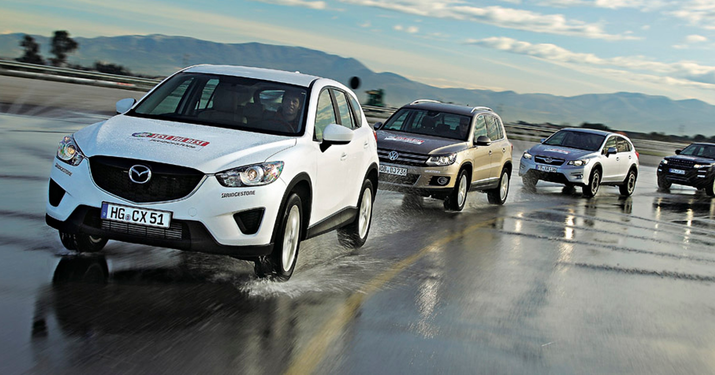 Porównanie kompaktowych SUV-ów: Mazda CX-5 kontra Volkswagen Tiguan, Subaru XV i Range Rover Evoque