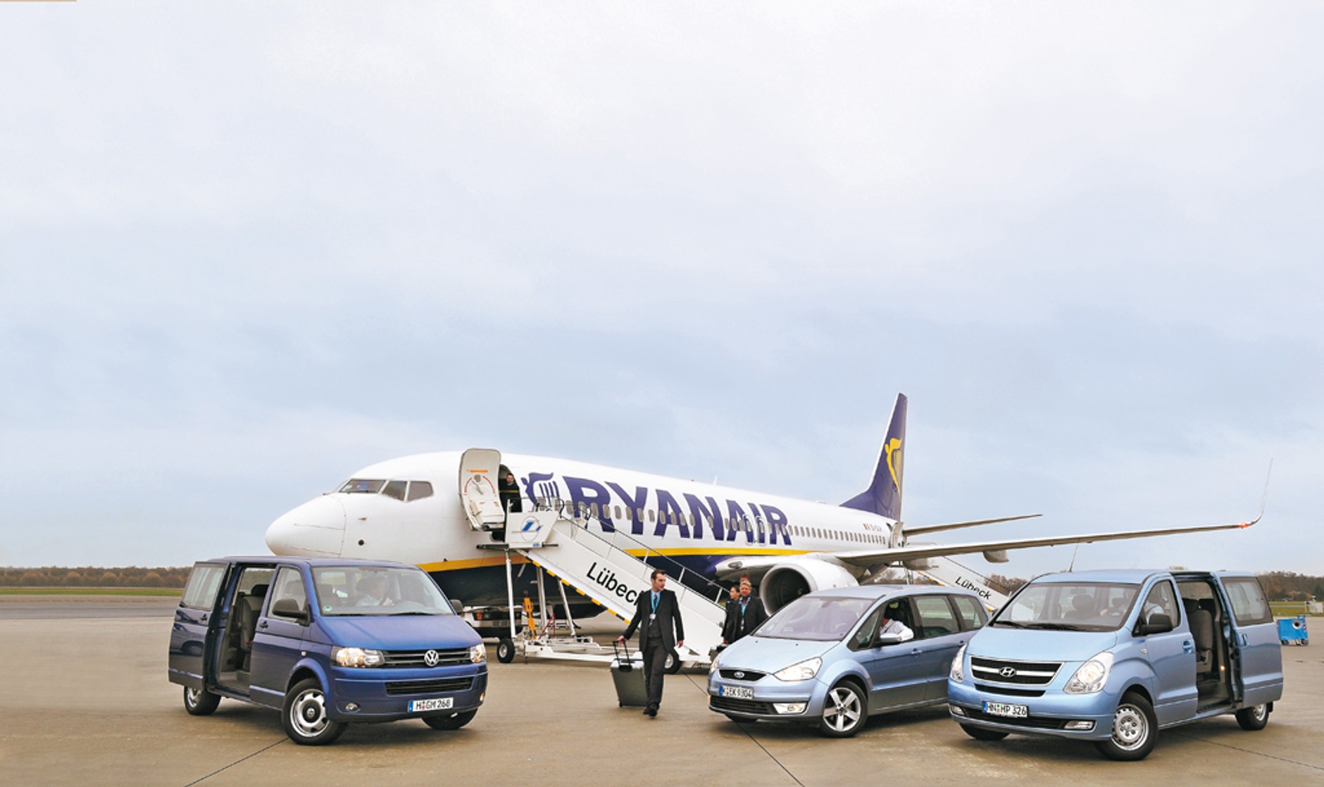 Megavany dla rodziny - Hyundai H1 kontra Ford Galaxy i VW Miltivan