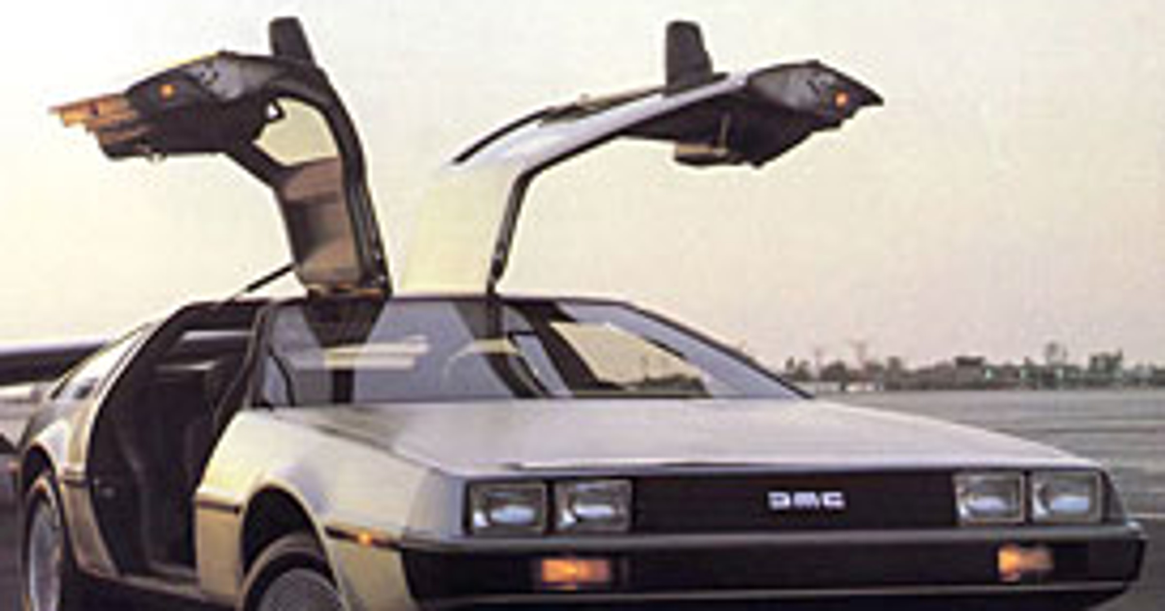 DeLorean DMC-12 powróci do przyszłości (+ wideo)