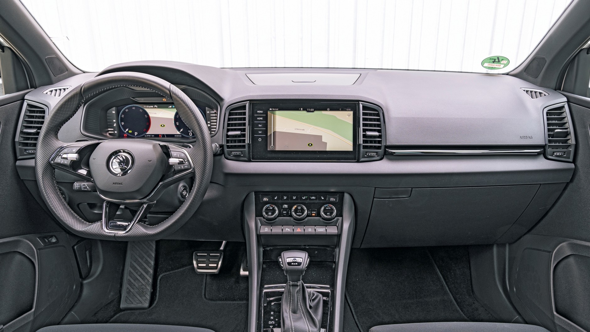 Skoda Karoq kontra Toyota Corolla Cross