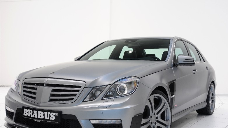 Mercedes E63 AMG - 555 KM od Brabusa (galeria)