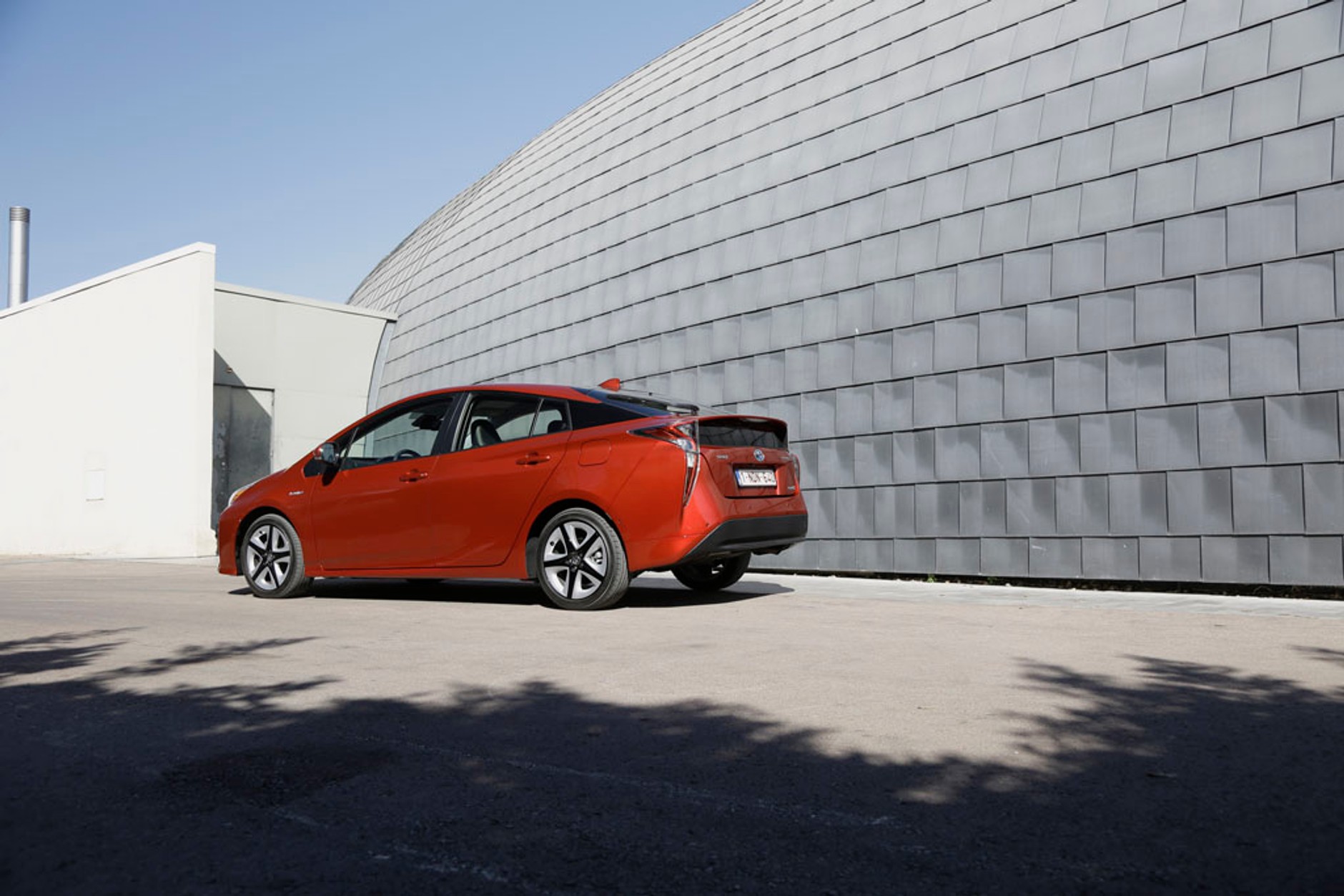 Toyota Prius IV - całkiem nowa jakość hybrydy