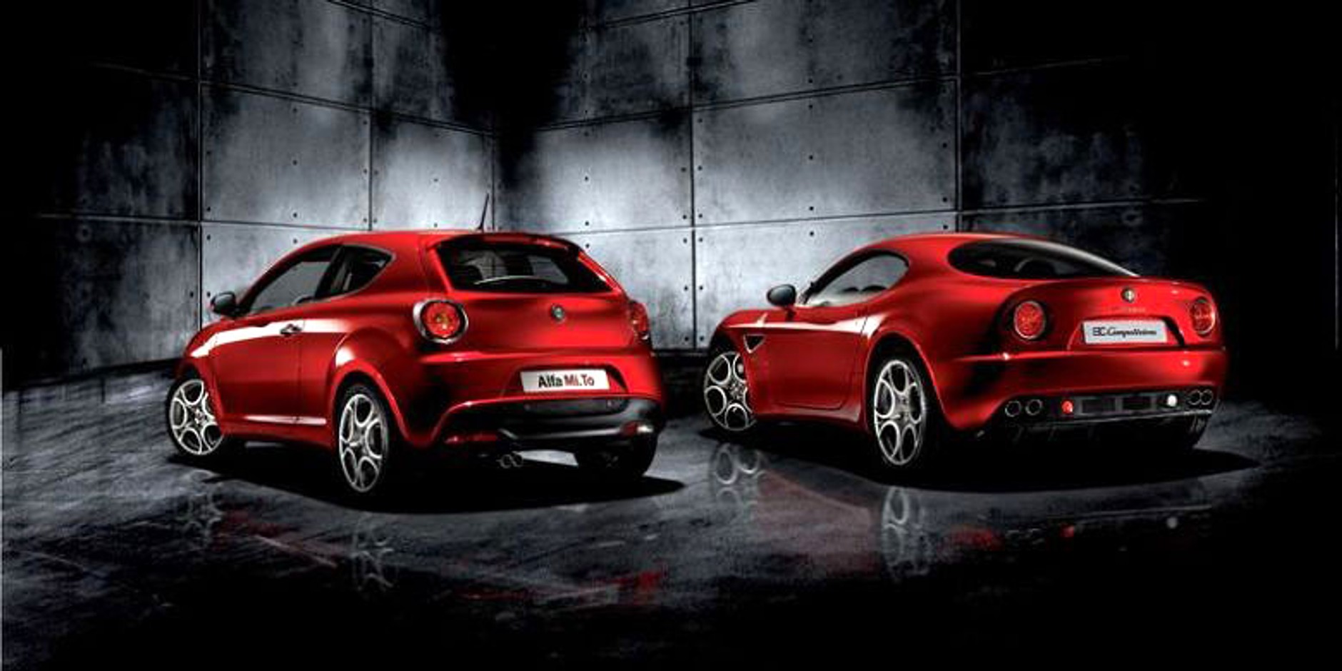 Alfa Romeo Mi.To: pierwsze zdjęcia wnętrza i porównanie do 8C Competizione