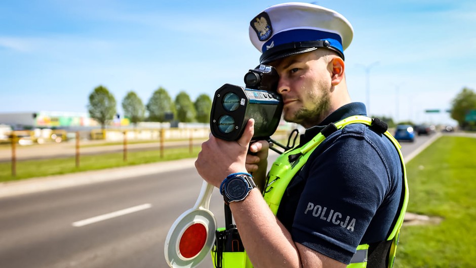 Obraz pochodzący z serwisu https://podlaska.policja.gov.pl/pod/aktualnosci/95832,POLICYJNE-DZIALANIA-PREDKOSC.html