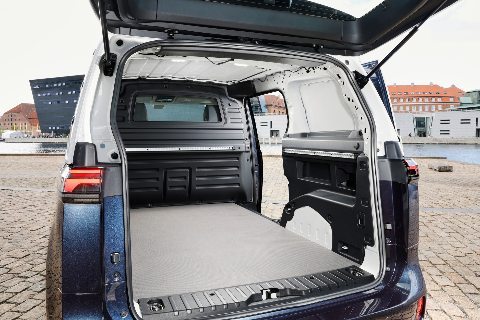 Volkswagen ID.Buzz Cargo