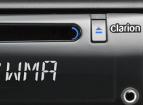 Clarion: radioodtwarzacz  CZ100E - prosta elegancja