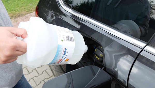 Jazda dieslem jeszcze droższa, bo gwałtownie rosną ceny AdBlue