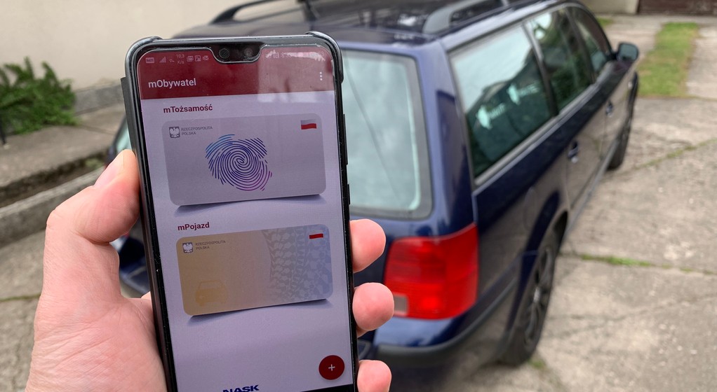 Aplikacja mObywatel wraz z nową usługą mPojazd