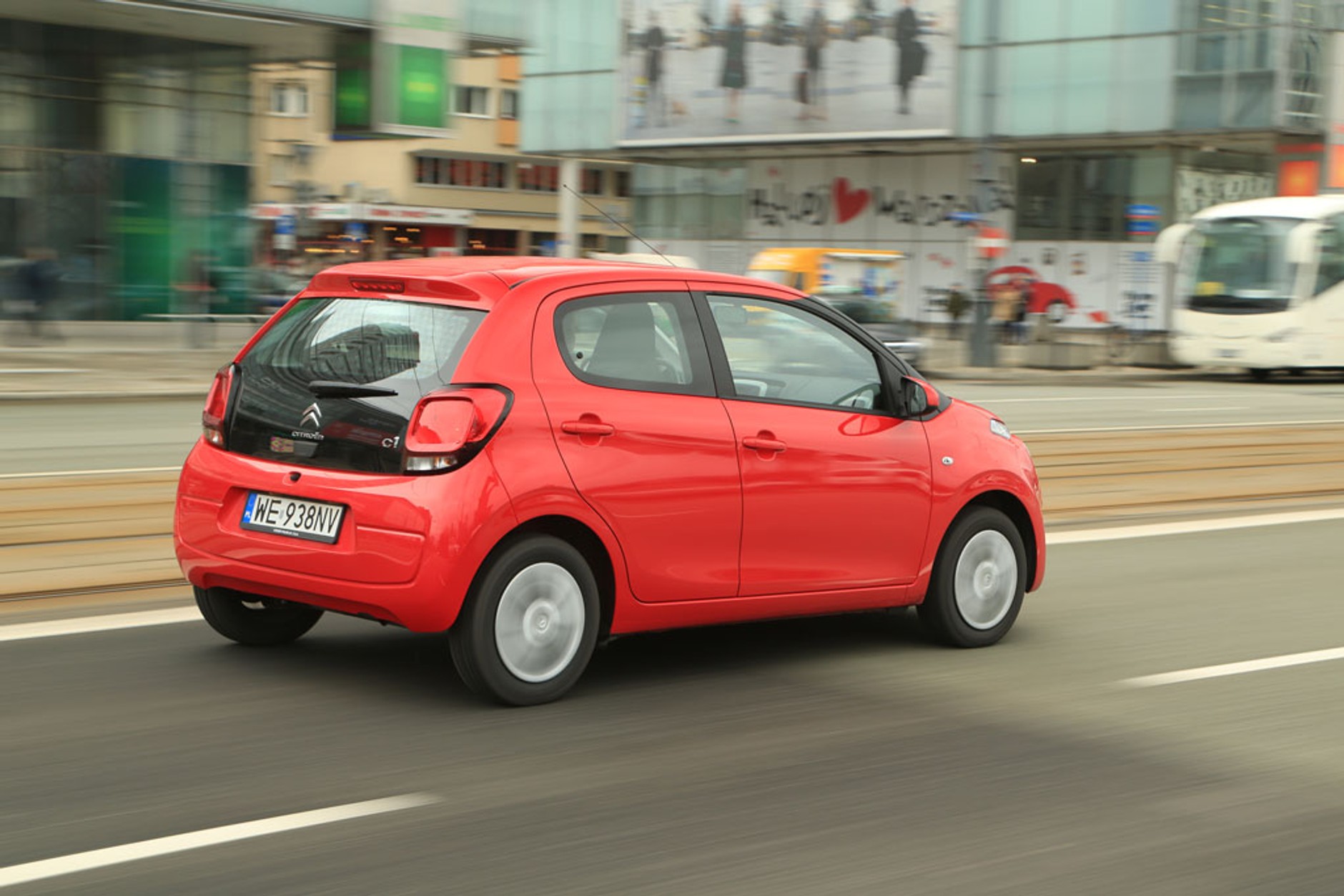 Citroen C1 1.0 VTI - cieszy oko, drażni ucho