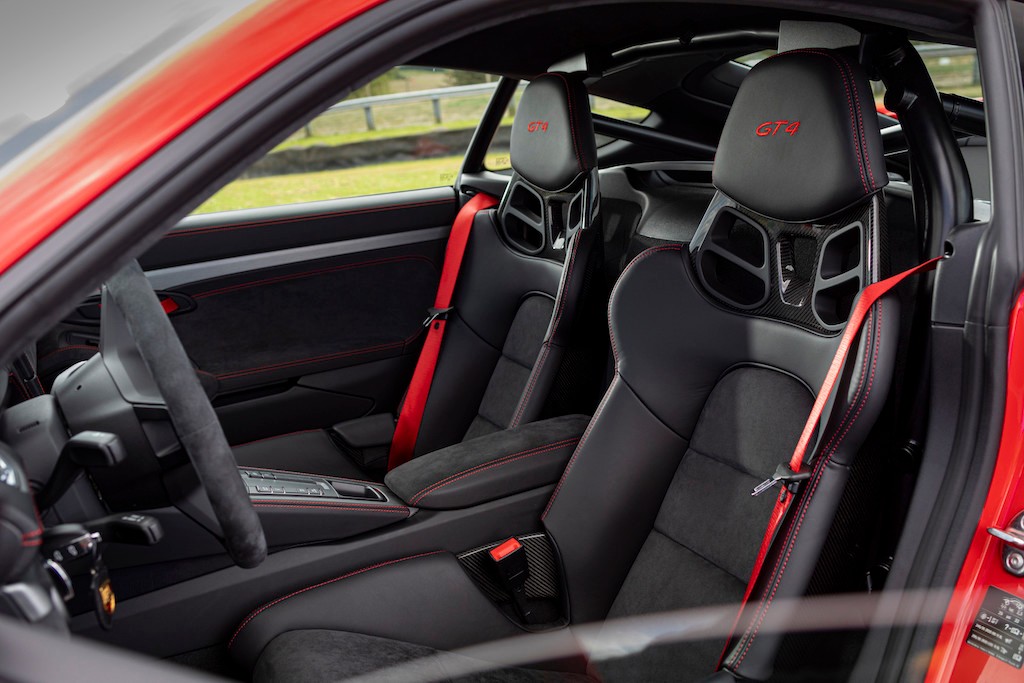 Porsche 718 Spyder i 718 Cayman GT4 z wolnossącym bokserem