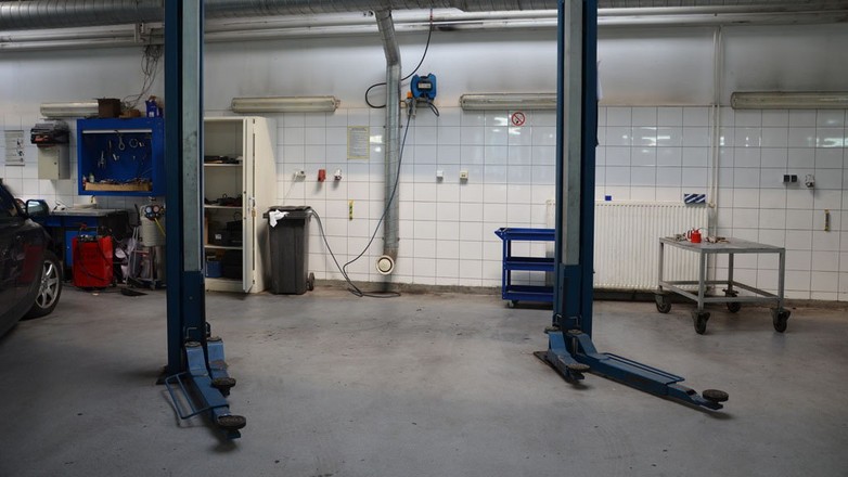 Nie masz garażu, wynajmij warsztat