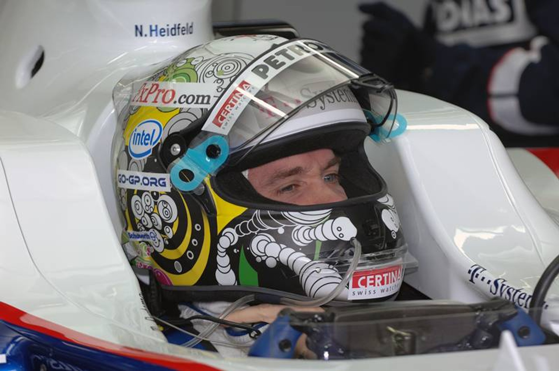 Grand Prix Niemiec 2009: rozpędzony Red Bull Racing dogania Brawn GP (fotogaleria)