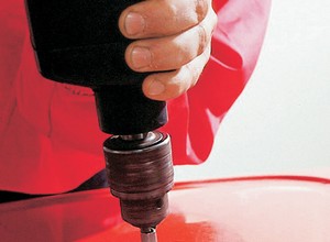Jak wypolerować auto? Czyli - Nie zepsuj lakieru, podczas pucowania
